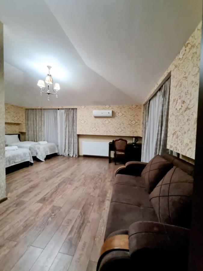 Marialuis Hotel Tbilisi Exterior foto