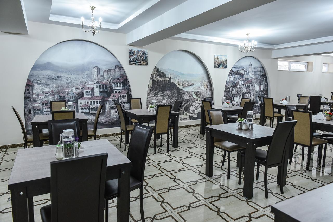 Marialuis Hotel Tbilisi Exterior foto