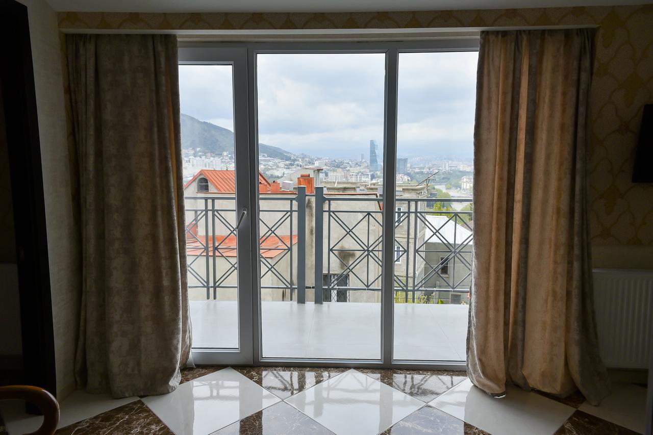 Marialuis Hotel Tbilisi Exterior foto