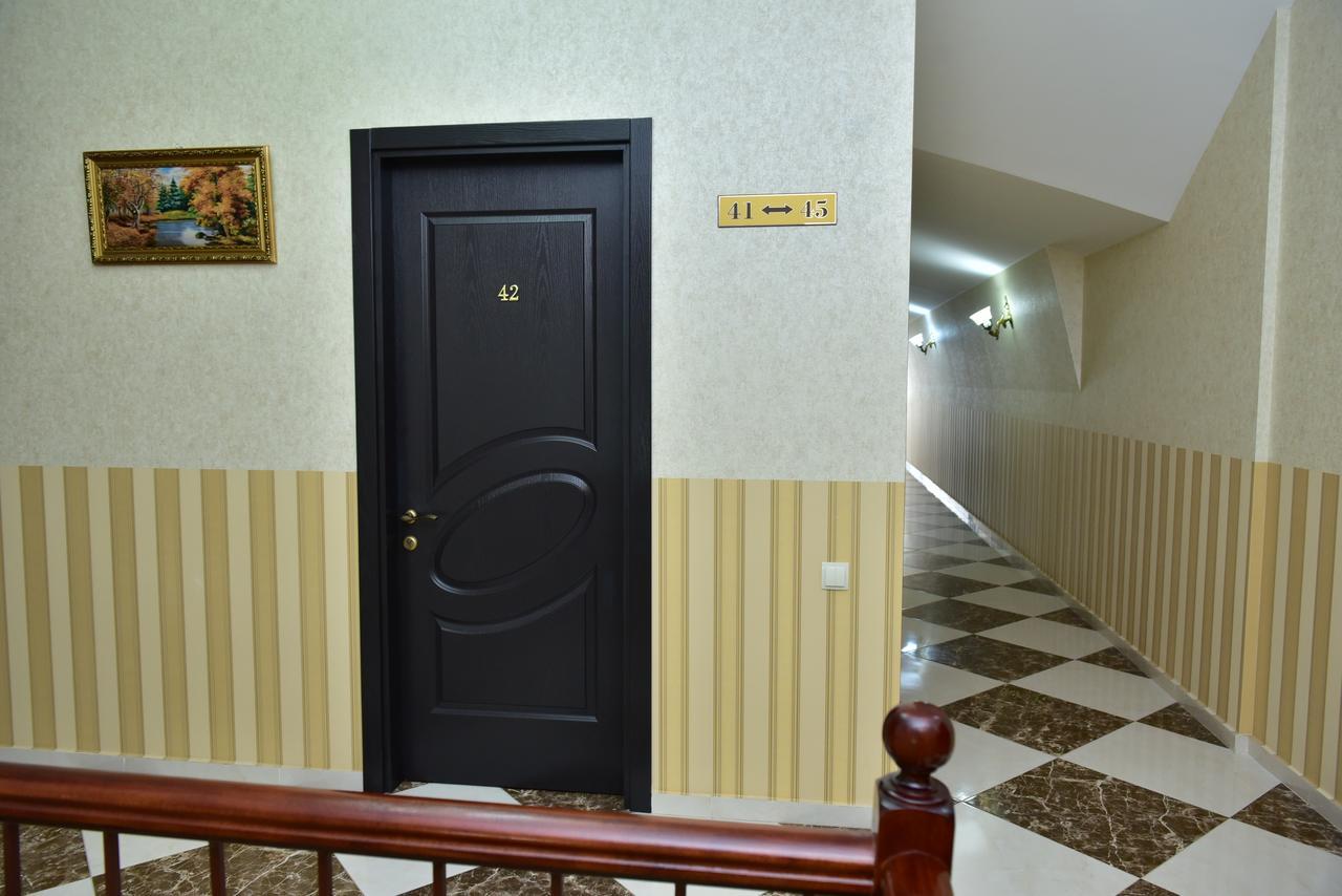 Marialuis Hotel Tbilisi Exterior foto