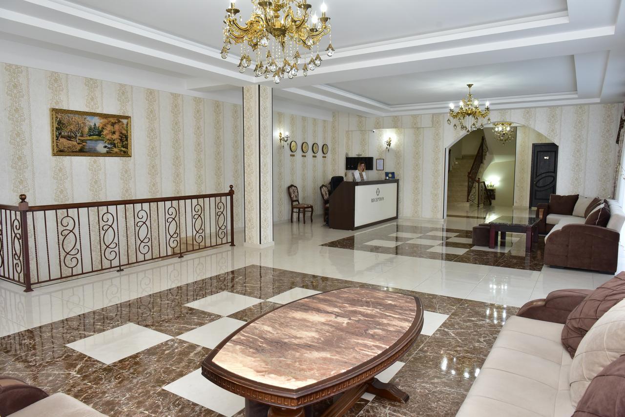Marialuis Hotel Tbilisi Exterior foto