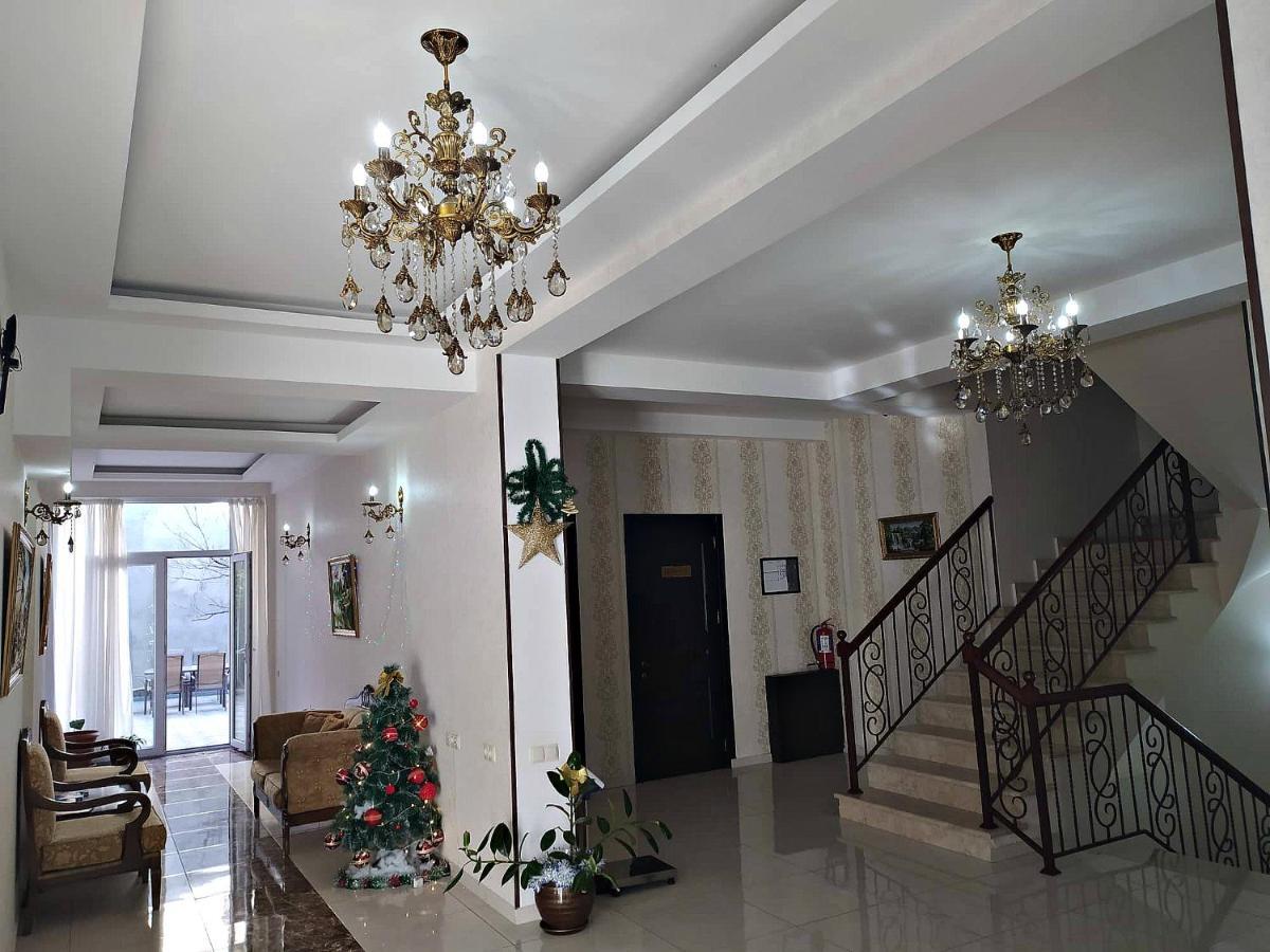 Marialuis Hotel Tbilisi Exterior foto